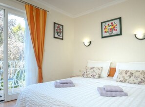 2 dormitorios, Internet, ropa de cama
