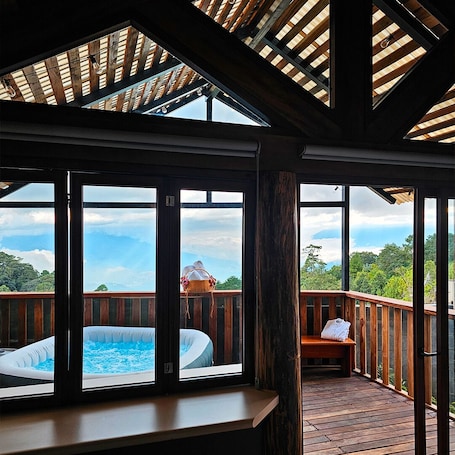 Panoramic Cabin, 1 King Bed, Kitchenette, Mountain View | Balcony view. Cabañas Casa Realeza