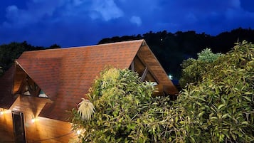 Baita familiare, letti multipli, angolo cottura, vista montagna | 2 camere, ferro/asse da stiro, Wi-Fi gratuito