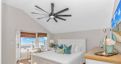 Fully Renovated Oceanfront Beach House! - 5 Bed 3.5 Bath