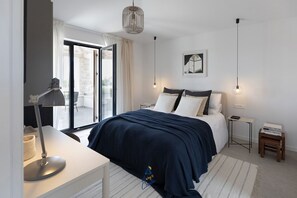 3 bedrooms, iron/ironing board, travel cot, free WiFi