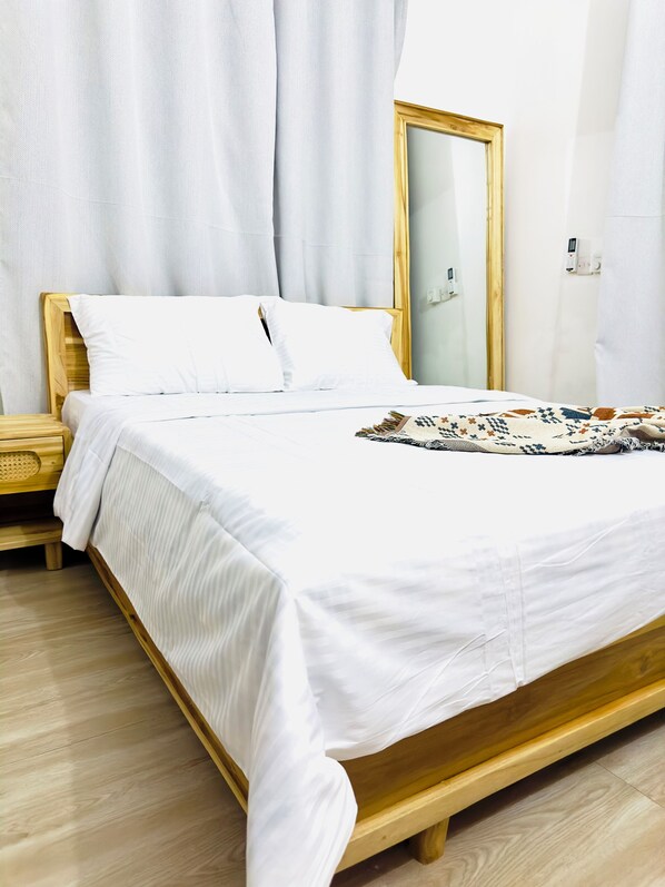 1 bedroom, iron/ironing board, free WiFi, bed sheets