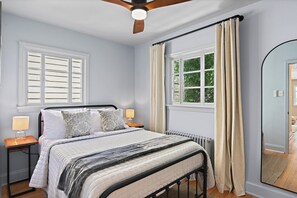 3 habitaciones, tabla de planchar con plancha y wifi gratis 