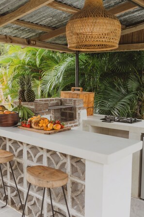 Outdoor dining - The Sunset Shack (Ceiba)