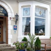 Red Rose Hotel