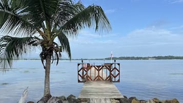 Solstolar och strandhanddukar