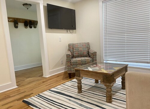 Charming cottage in Yankeetown, Florida