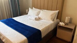 6 多间卧室、熨斗/熨衣板、WiFi、 床单