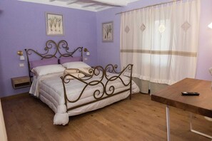 9 bedrooms, WiFi, bed sheets - Tipico casale toscano immerso nel verde della Valtiberina vicino ad Anghiari (Toscana)