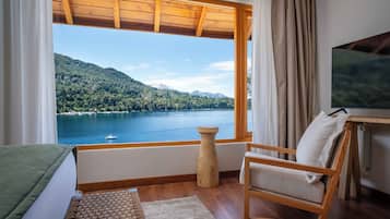 Premium bedding, Select Comfort beds, minibar, in-room safe