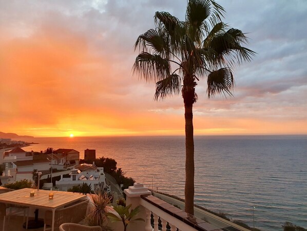 Property grounds - Fantastic Sea Views Sun Lounge - minutes from the beach at Ladera del Mar, Nerja (AN)