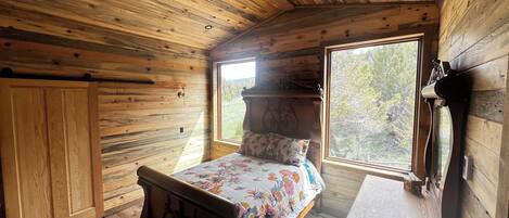 3 habitaciones, tabla de planchar con plancha y wifi gratis