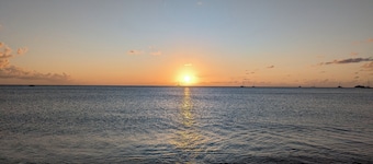 Caribbean Sea View Cottage