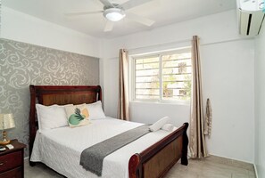 3 habitaciones, tabla de planchar con plancha y wifi gratis 