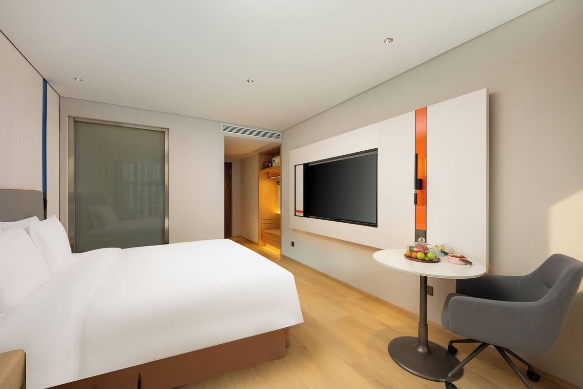 Habitación estándar, 1 cama King size (High Floor) | Ropa de cama de alta calidad y edredón
