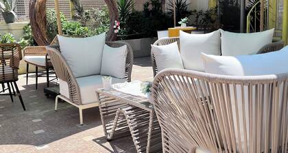 Danda Moon Pyramids Hotel