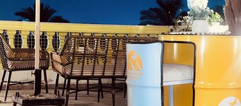 Danda Moon Pyramids Hotel