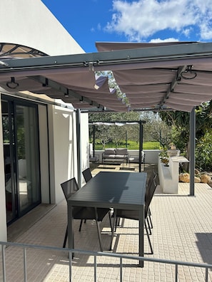 Outdoor dining - Villa CASA HELENA in Tavira in the quiet countryside (Tavira)