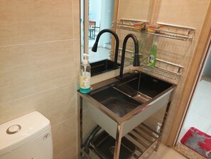 Hair dryer, bidet, towels, soap - Beachfront swimming pool villa Marina resort Beautiful with kitchen  (Phu Quoc)
