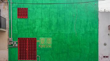 Fachada de la propiedad