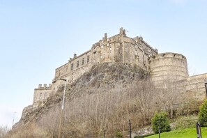 Imagen sin descripción, 4 de 14, botón