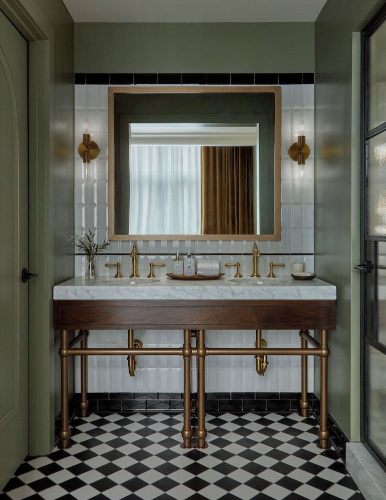 Citizen House by null