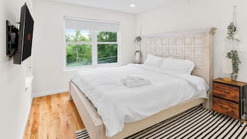 2 bedrooms, WiFi, bed sheets