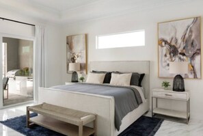4 Schlafzimmer, Schreibtisch, Bügeleisen/Bügelbrett, Reisekinderbett