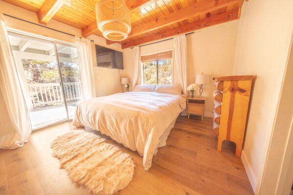 3 habitaciones, cuna de viaje, wifi gratis y ropa de cama 