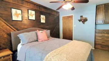 3 多间卧室、熨斗/熨衣板、旅行婴儿床、免费 WiFi