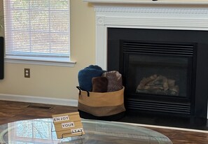 Interior - Charming 3-bedroom house in Saint Pauls with AC, WiFi (Saint Pauls)