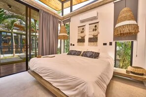 4 chambres, fer et planche à repasser, Wi-Fi, draps fournis