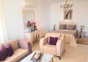 4 Schlafzimmer, Bügeleisen/Bügelbrett, WLAN, Bettwäsche