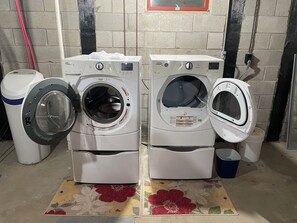 Interior - Charming Lakefront Retreat in Crandon w/ Private Dock (Crandon)