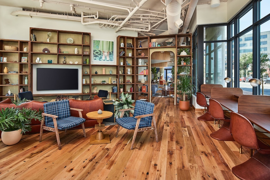 Pet Friendly + Accessible Flat | Rooftop Views - Denver, CO