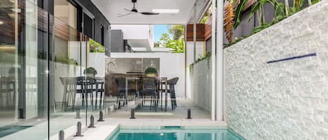 Outdoor pool, a heated pool