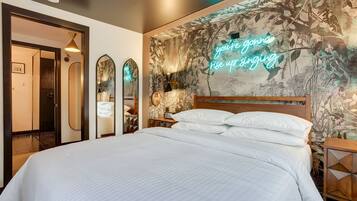 1 bedroom, free WiFi, bed sheets