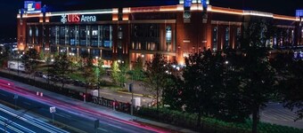 Premium Studio Suite - 10 min. walk to UBS Arena & Belmont Park