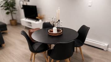Dineren
