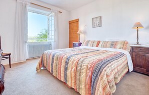 3 عدّة غرف نوم ومكواة/لوح كي وسرير سفر وواي فاي مجانًا