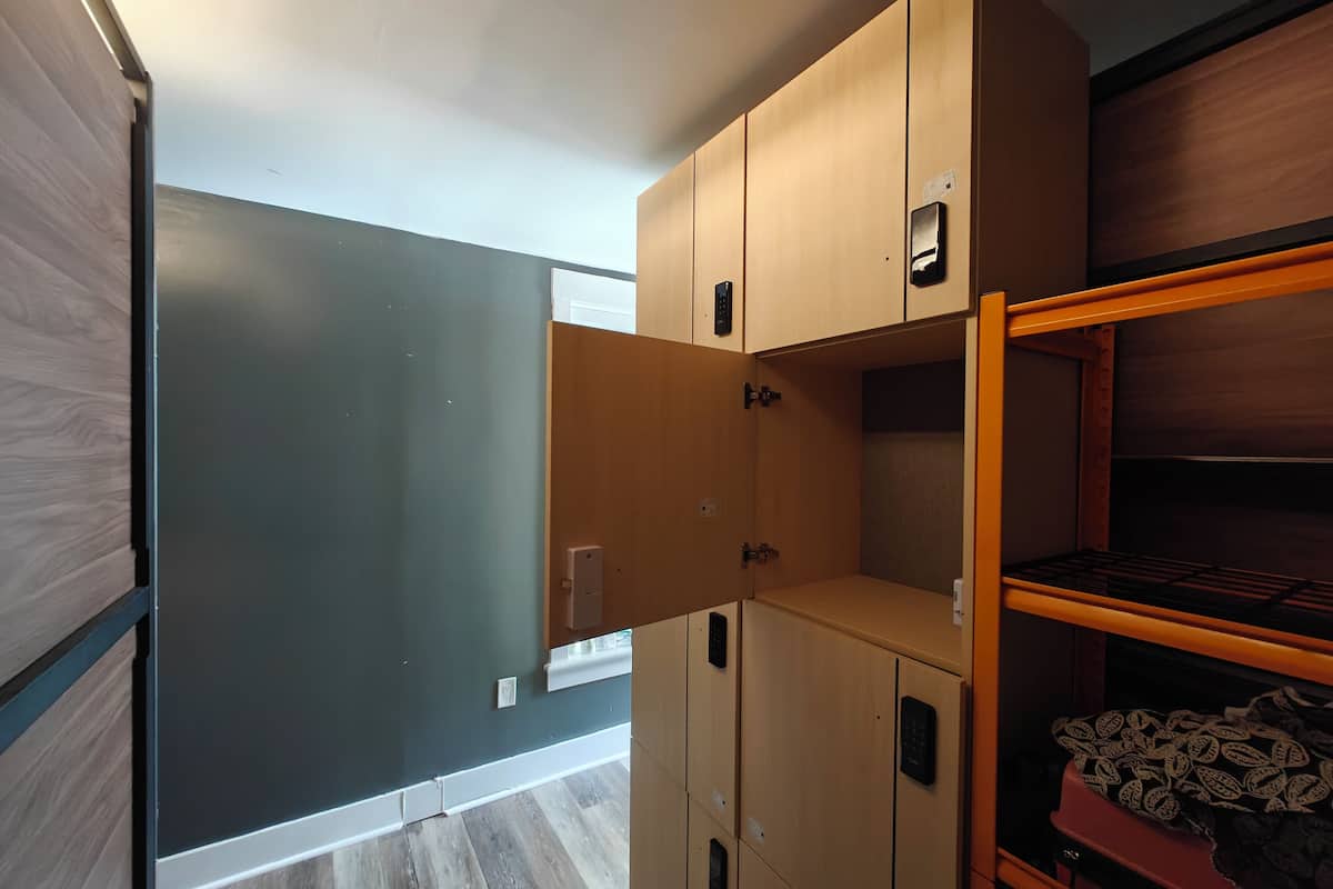 1 habitación, ropa de cama hipoalergénica y cubrecamas