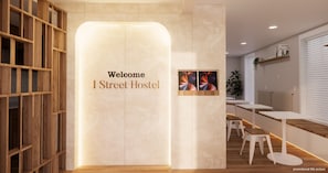Interior detail - I Street Capsule Hostel (Washington)