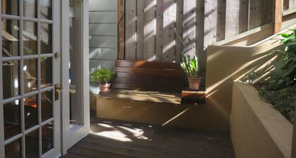 Lovely & homely 1BR apartment with kitchen in Cole Valley, San Francisco