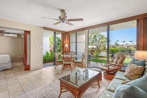 TV - Napili Point A23  1BD with Unbeatable Sunset Views (Lahaina)