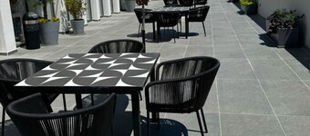 Chic 2-bedroom apartment with WiFi, AC in charming Zapopan, new apartment 