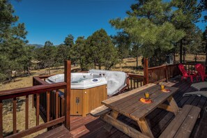 Outdoor dining - Amazing Place (Ruidoso)