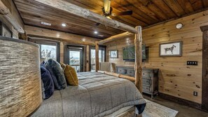 4 slaapkamers, een strijkplank/strijkijzer, gratis wifi, beddengoed