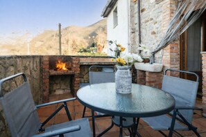 屋外ダイニングエリア