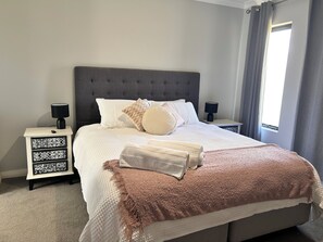 5 bedrooms, iron/ironing board, travel cot, free WiFi