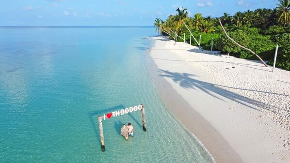Private beach nearby, white sand, beach shuttle, beach towels - SORENZO Maldives  (Thoddoo)